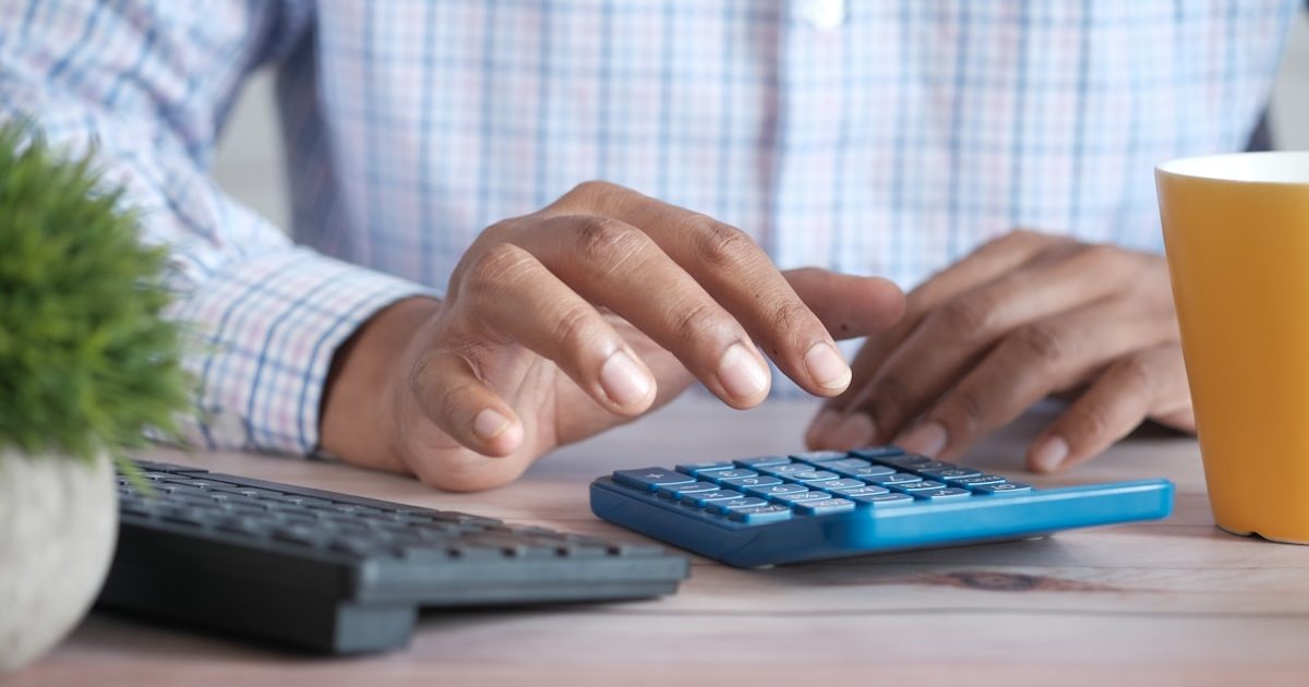 公務員が知りたい「年4%台で借りられる低金利ローン」完全ガイド【2026年版】